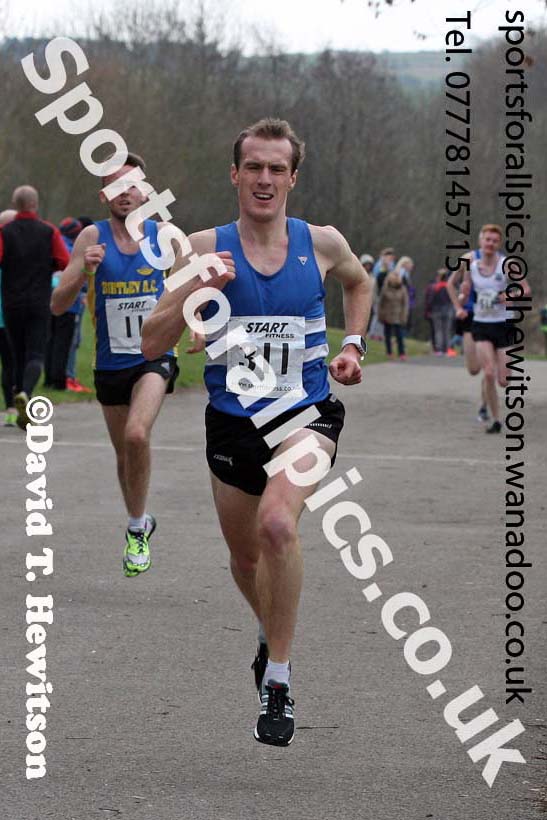 Senior men and veterans over-40s Royal Signals NECC Rod Relays, Hetton Lyons Park, Hetton-le-Hole. Photo: David T. Hewitson/Sports for All Pics